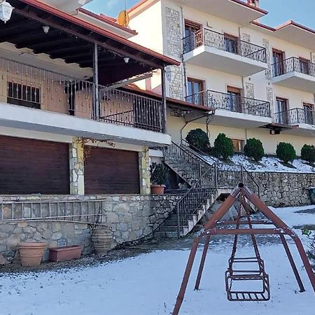 Ξενώνας Μενελαΐς - Menelais Apartments Thrapsimion Exterior photo